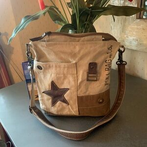 Myra Bag, Crossbody, NEUTRAL and BROWN. Outer shell 100 percent Cotton carve.